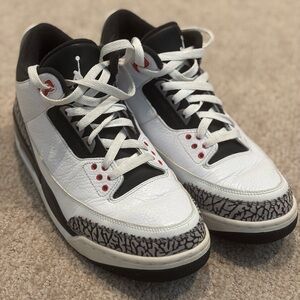 Air Jordan 3, White Cement in Men’s 9.5